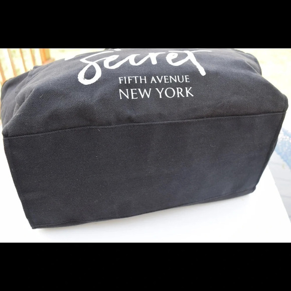 Victoria’s Secret large tote bag - Picture 6 of 8